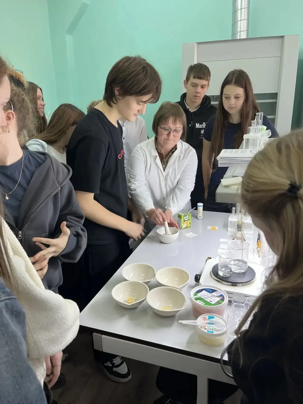 🧪 Знакомство с профессией «Лаборант химического анализа»