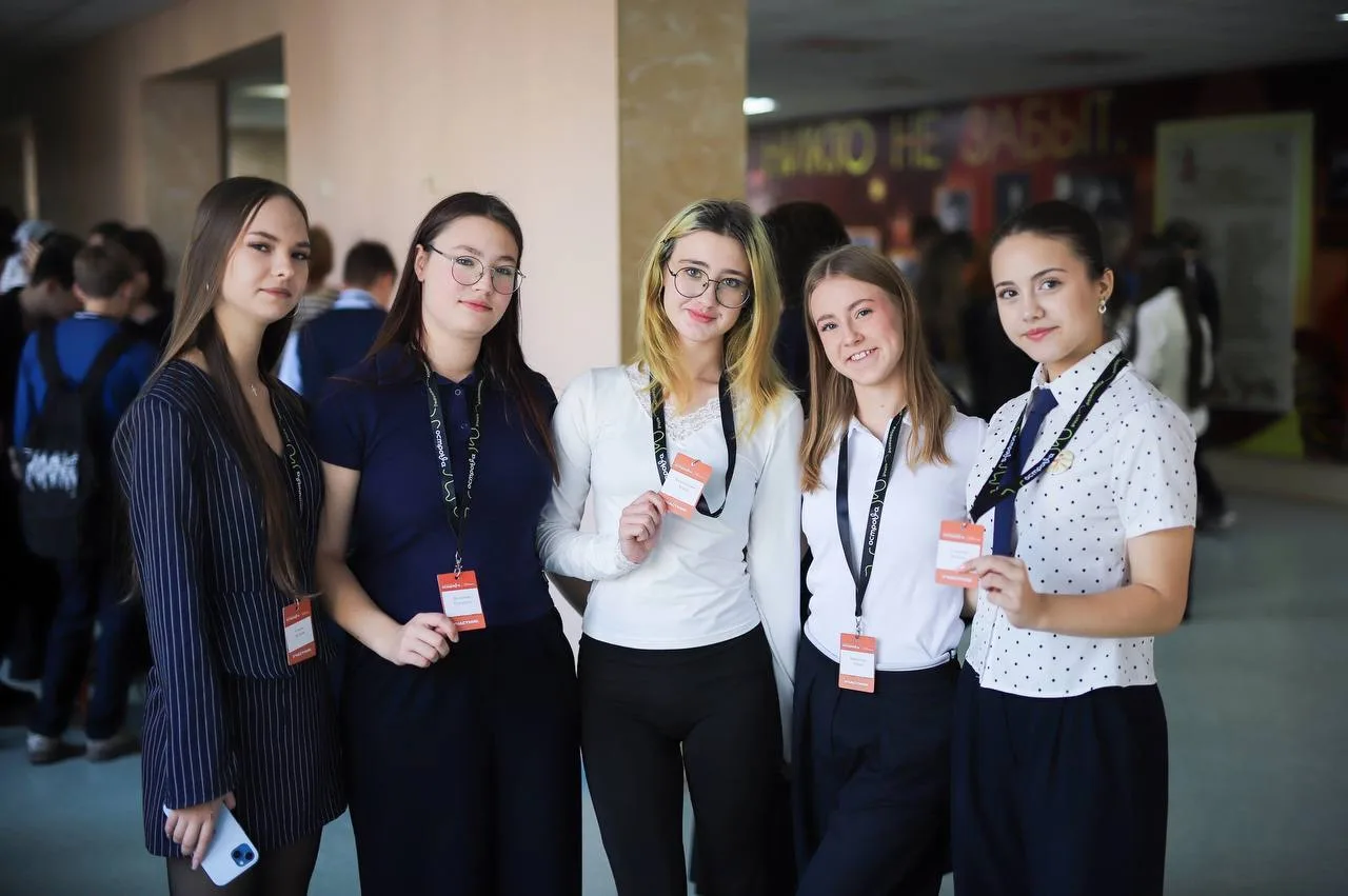 🧭 Вручили компас и отправились искать маршрут!