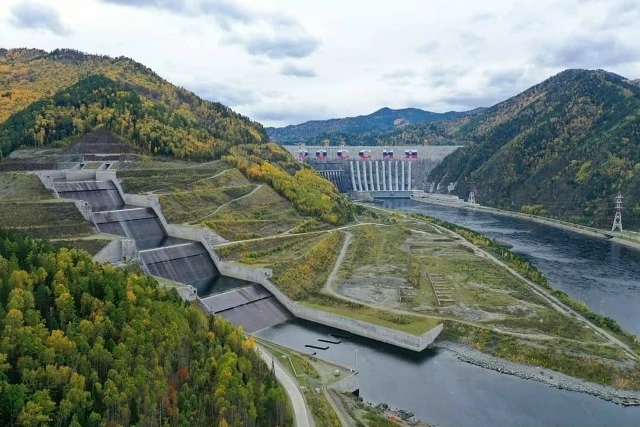 Наша Саяно-Шушенская ГЭС 🍁