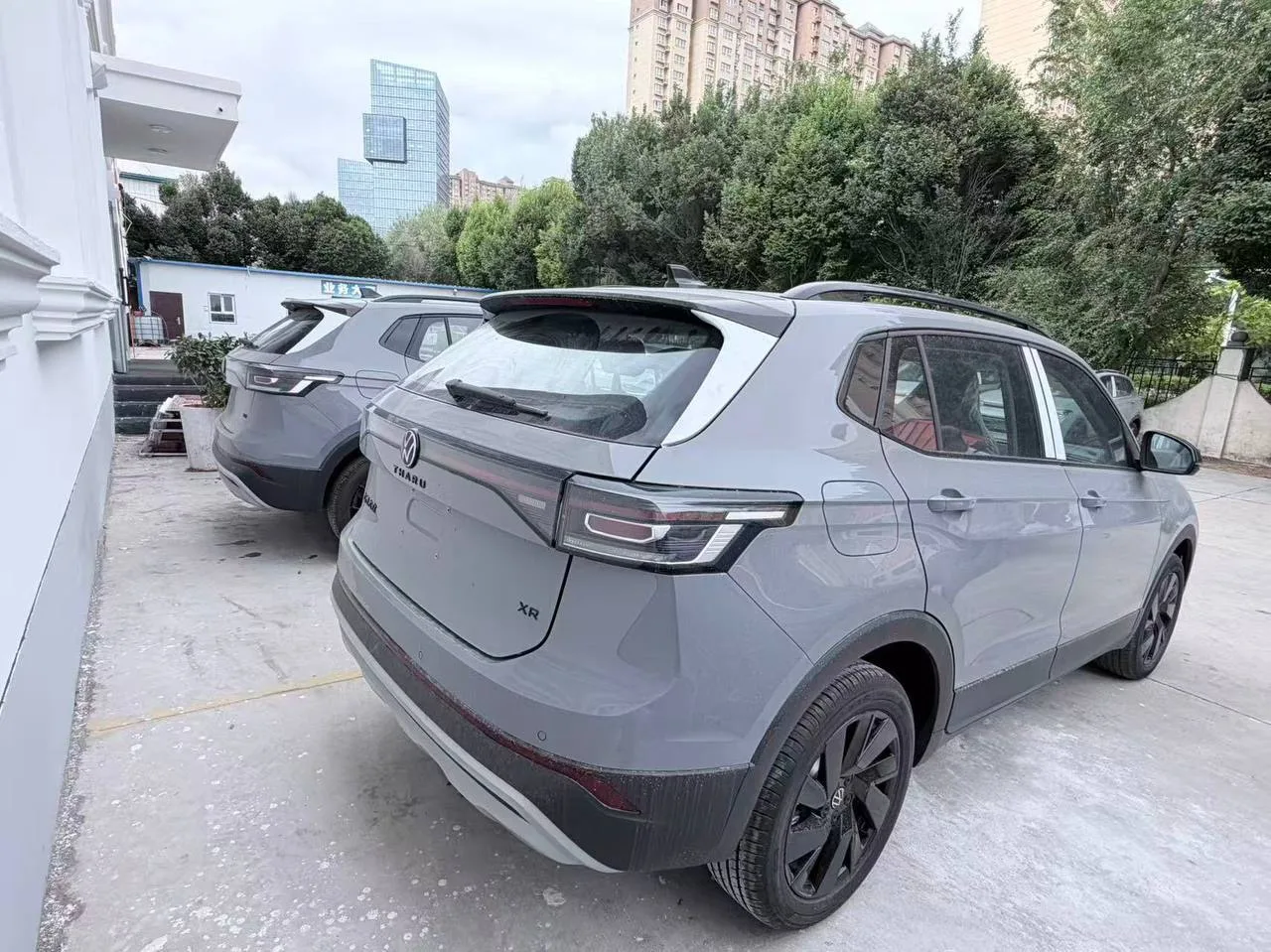 Новое поступление в Хоргосе — абсолютно новый  Volkswagen Tharu 2026 г. В стильном цвет...