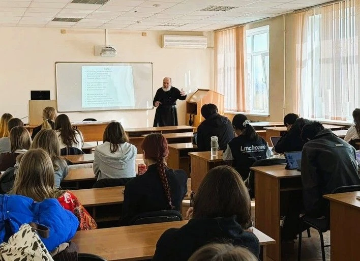 В рамках II Иннокентьевских чтений прошли открытые лекции ведущих российских учёных