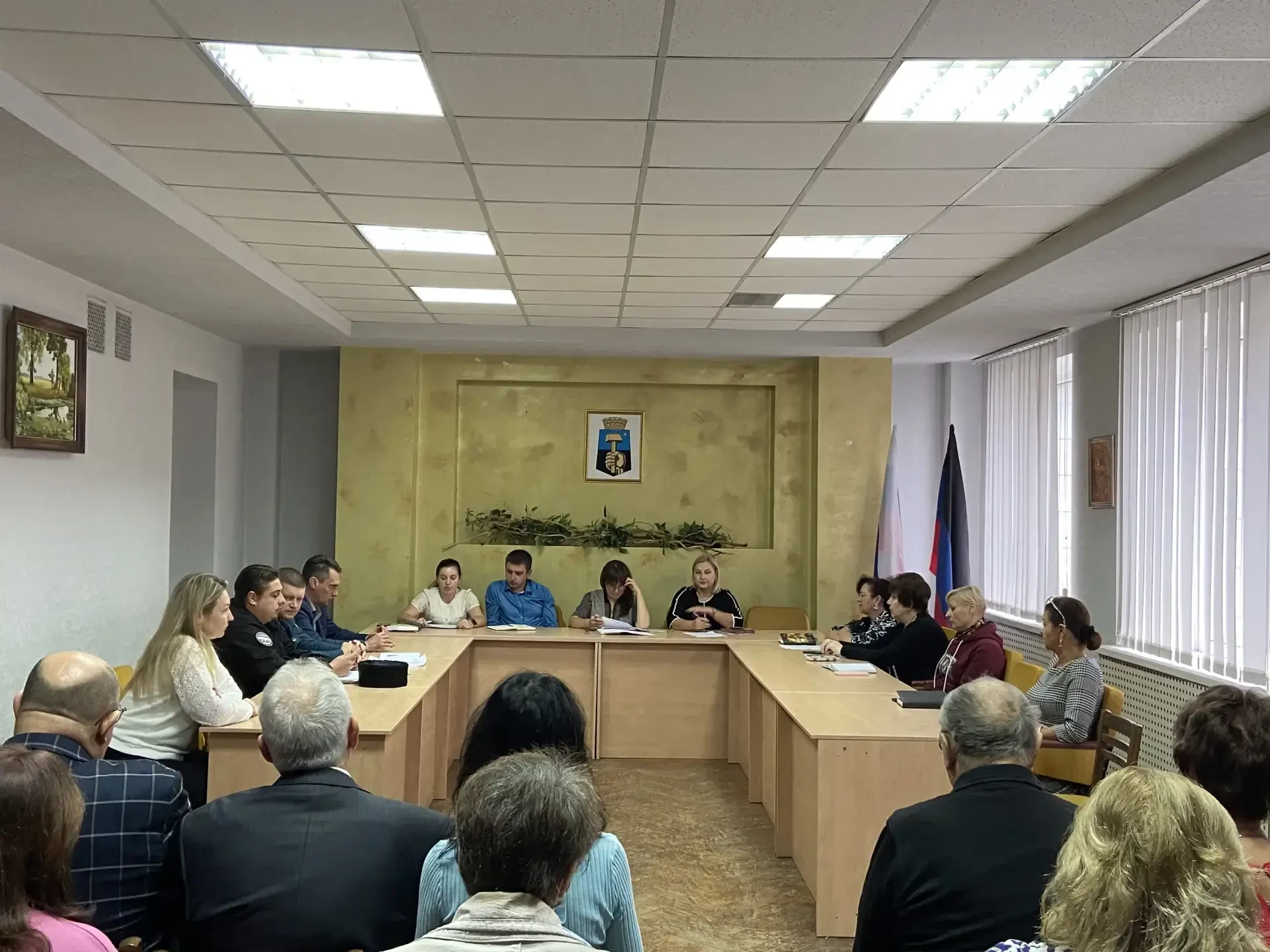 Сегодня, 14 октября, руководитель Управы Калининского внутригородского района администр...