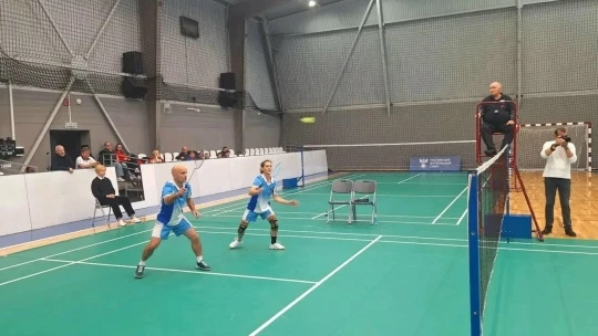🏆 Наши спортсмены завоевали 7 медалей на чемпионате России по бадминтону!