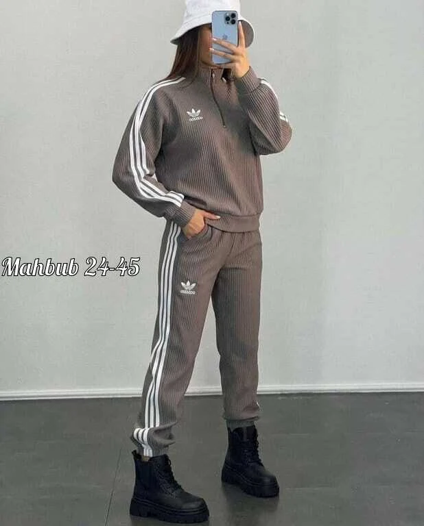 Костюм