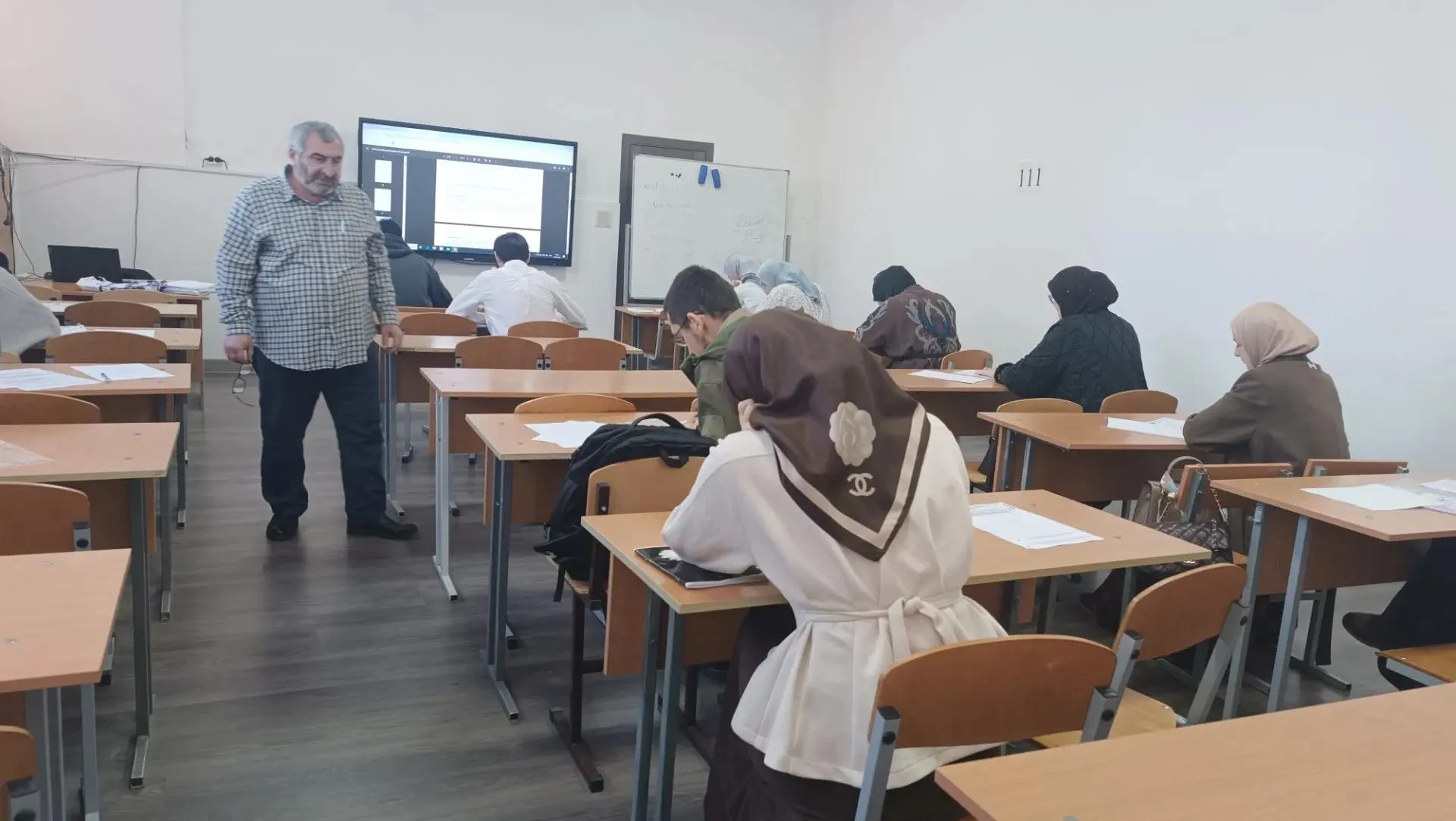 В целях развития профессиональных компетенций учителей математики общеобразовательных о...