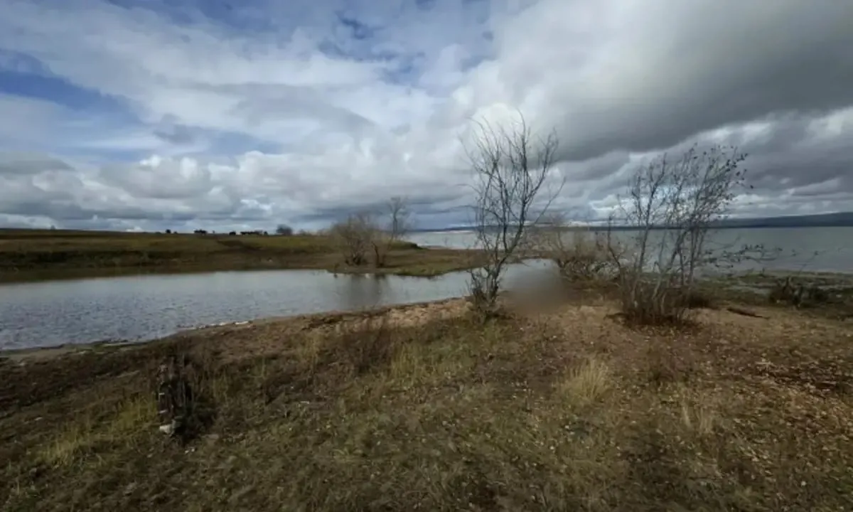 Тела двух рыбаков обнаружили в Братском водохранилище
