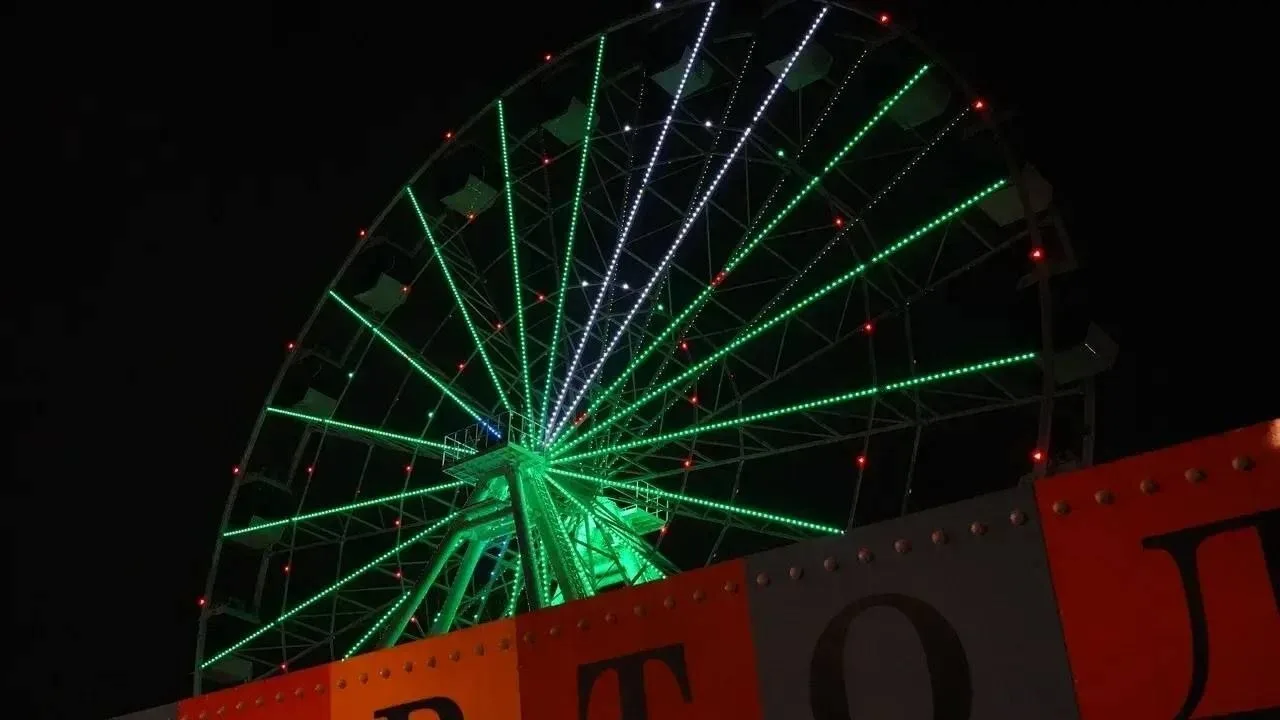 🎡 Уже больше 5 тысяч вологжан прокатились на колесе обозрения в Парке ветеранов.