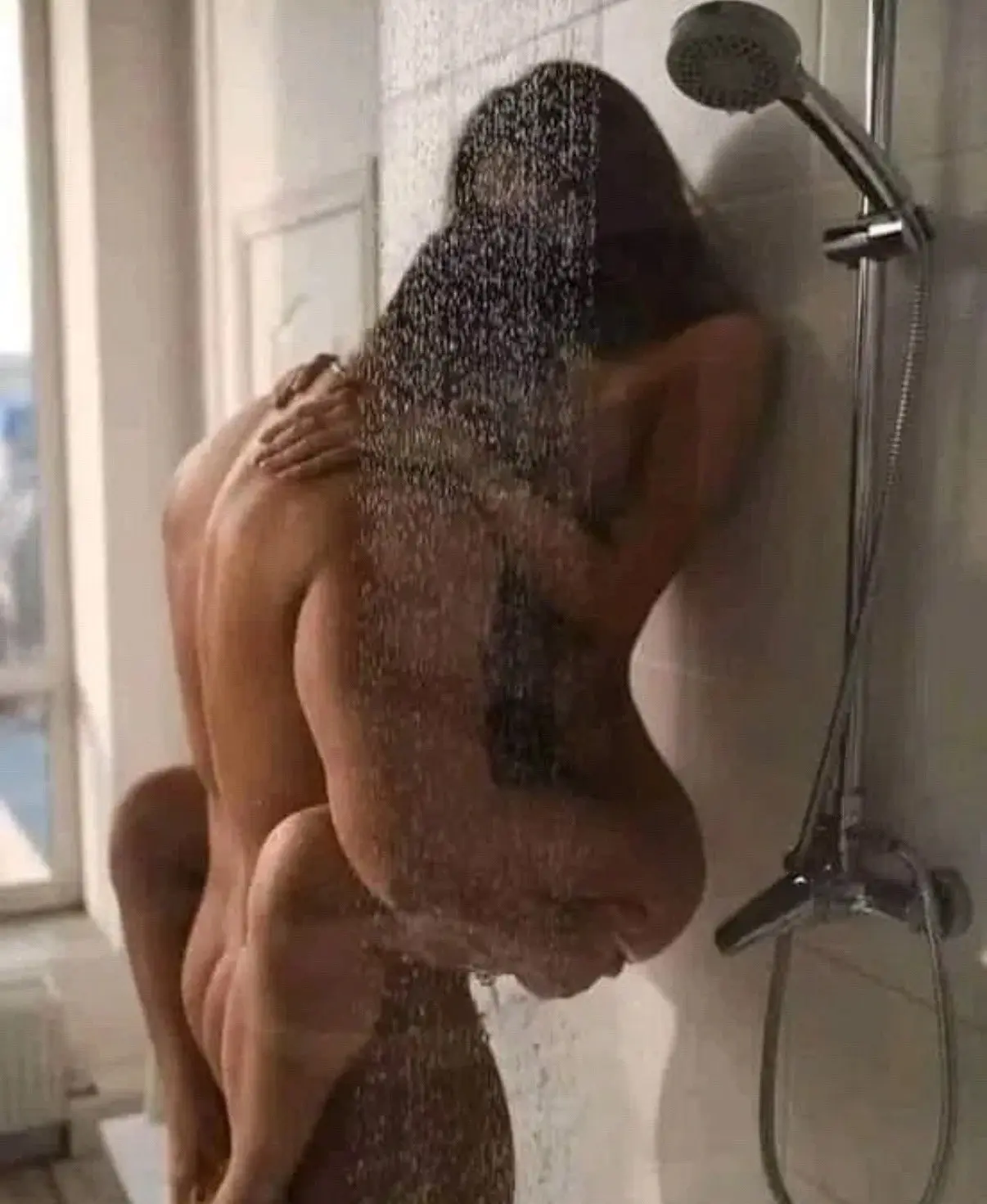 А тело тоже имеет память и тоже умеет скучать...