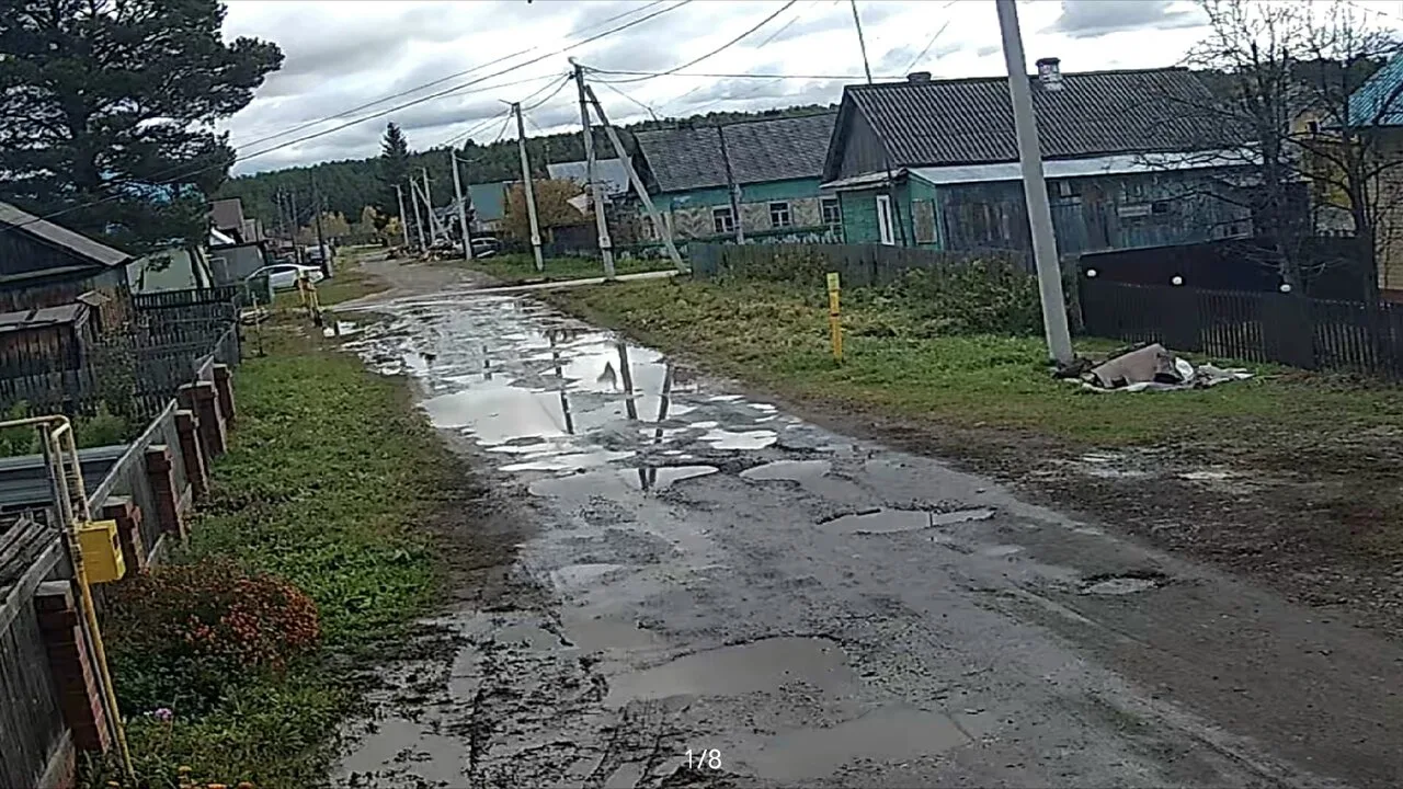30.09.2026 На перекрёстке улиц 40 лет октября и Краснодонцев, в колодце случился прорыв...