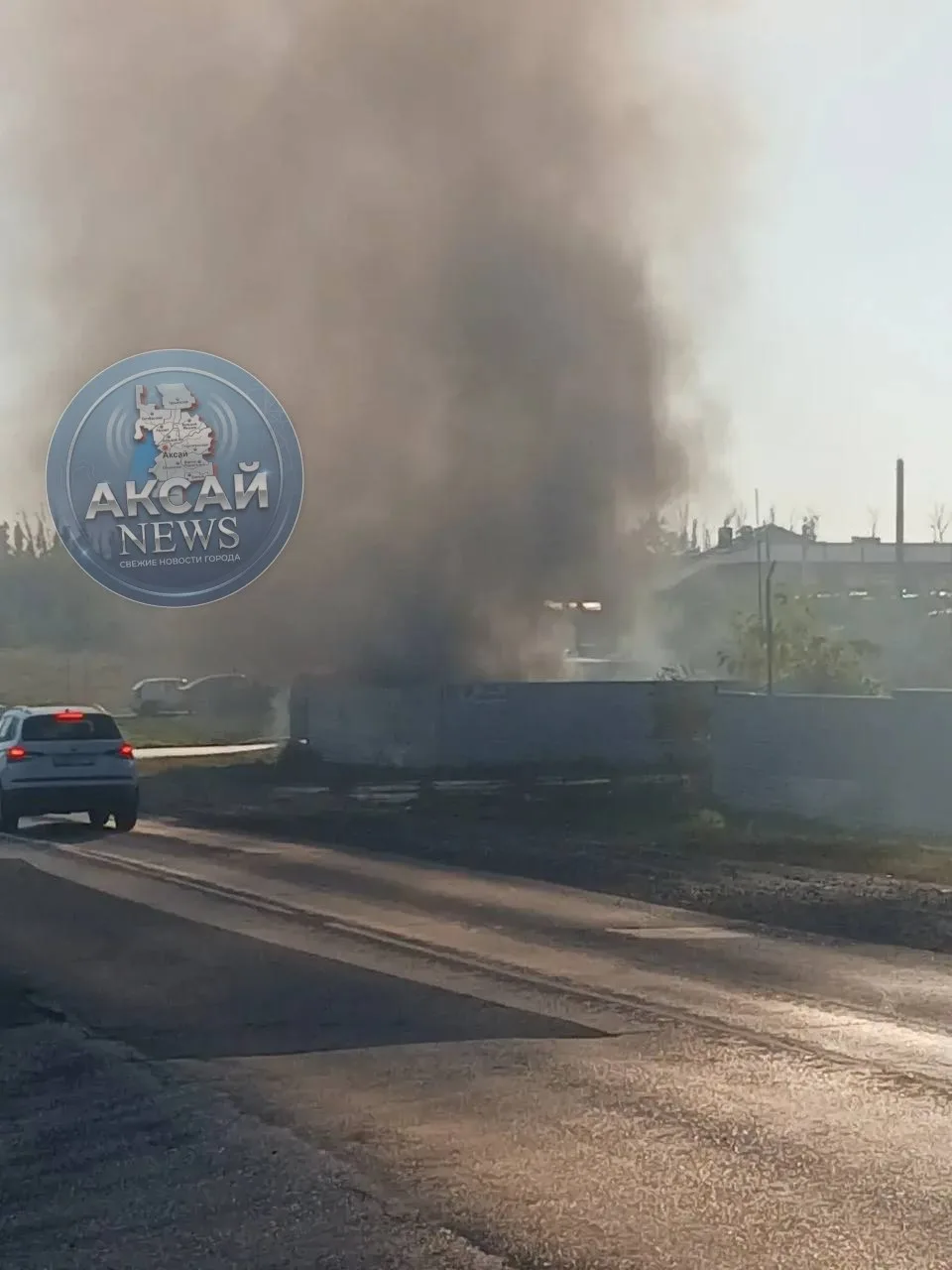 Сегодня на  Речников пожарные потушили  мусорку.