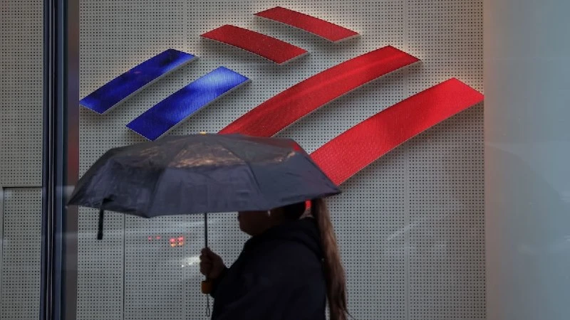 Bank of America нанял 1000 безопасников чинить баги от модели 😃