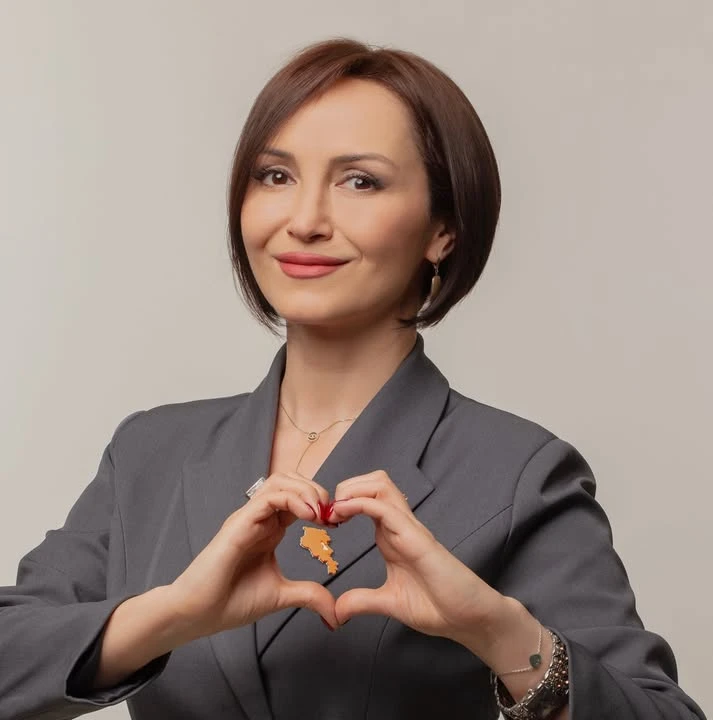 🇷🇺⛔🇦🇲 Депутата от правящей партии #Лусине_Бадалян не пустили в #Россию