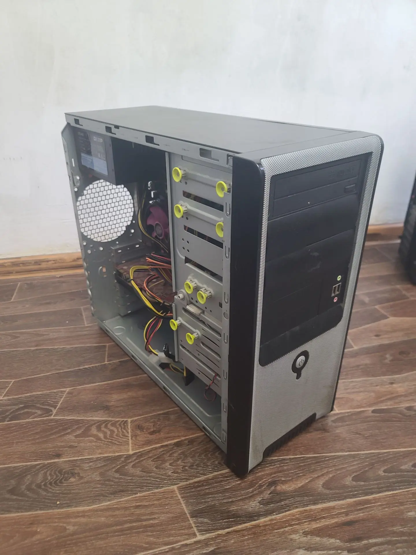 Оперативная память DDR3 _ 8.