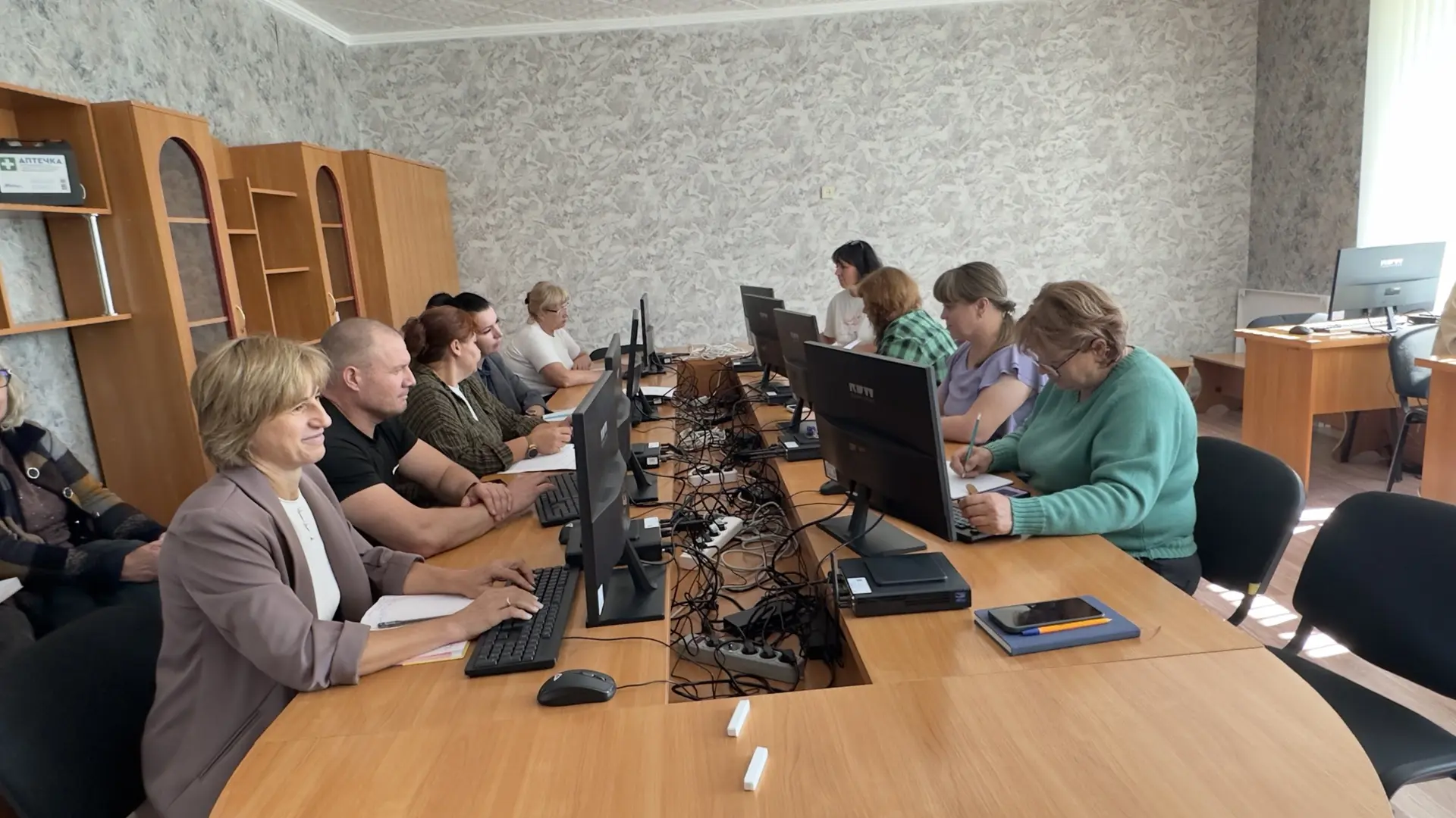 Педагоги нашей школы приняли участие во Всероссийской просветительской эстафете «Эстафе...