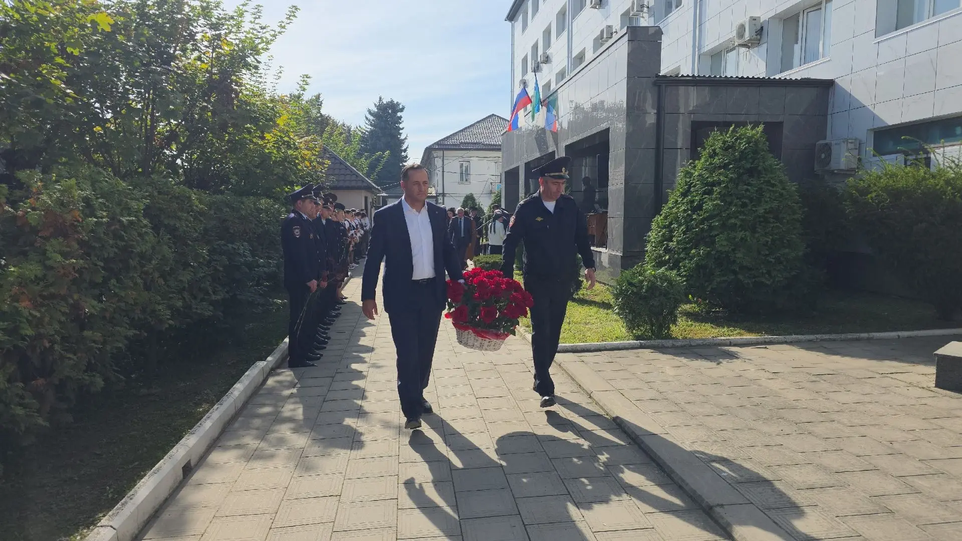 В Баксане почтили память погибших сотрудников