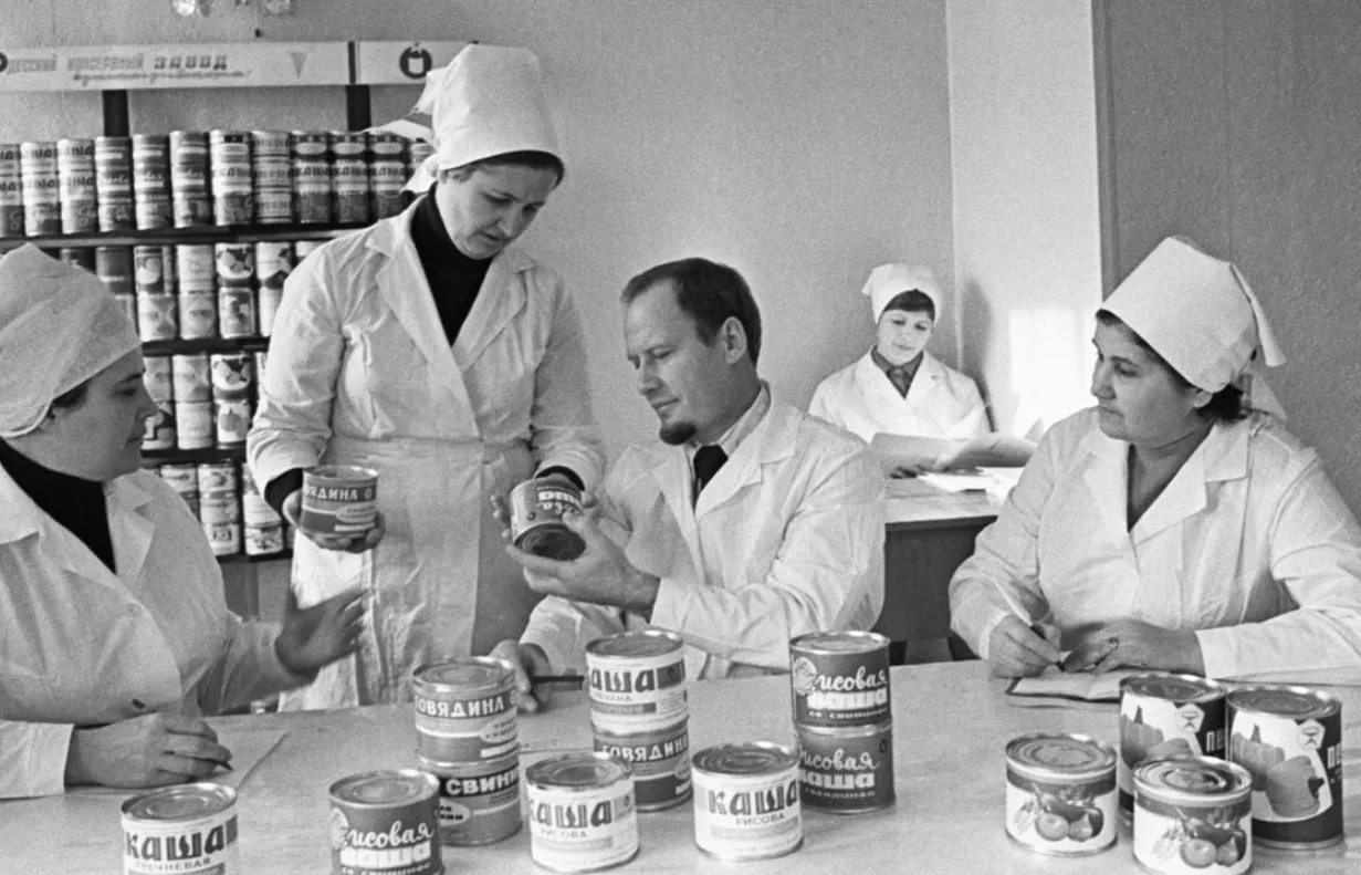 А вкус какой? Современные консервы не сравнить с консервами выпускаемые в СССР!