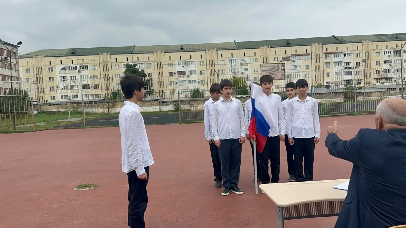 🇷🇺 Равнение на флаг! 🇷🇺
