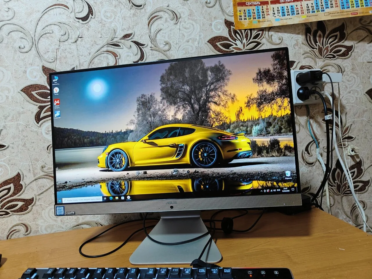 Продам моноблок Asus V222UBK, i3-8130, 8 ГБ, SSD 250 ГБ, б/у, Донецк, 30 000 руб.