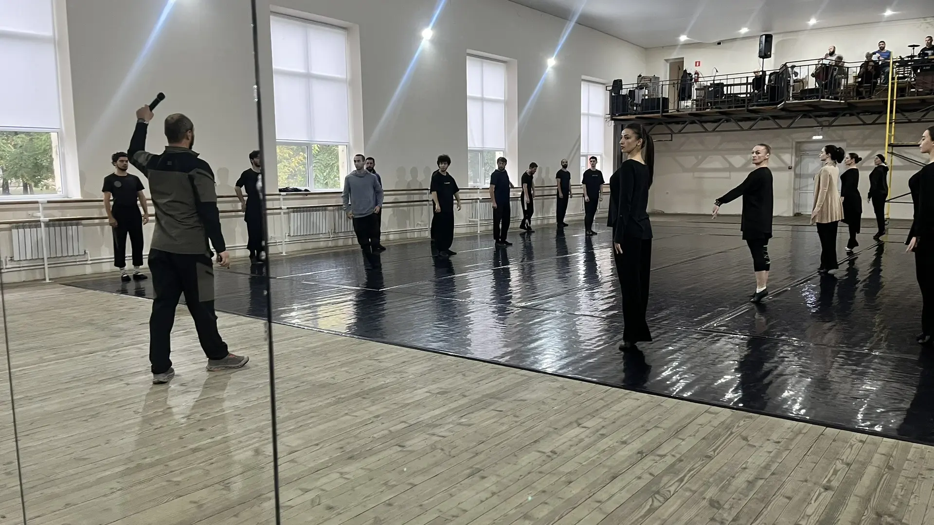 Понедельник в «Эльбрусе» начался с репетиции! ☀️🍂