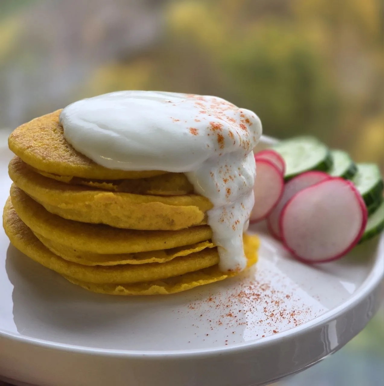 Тыквенные панкейки. Получаются очень нежными, вкус пряный, для осеннего утра идеально!