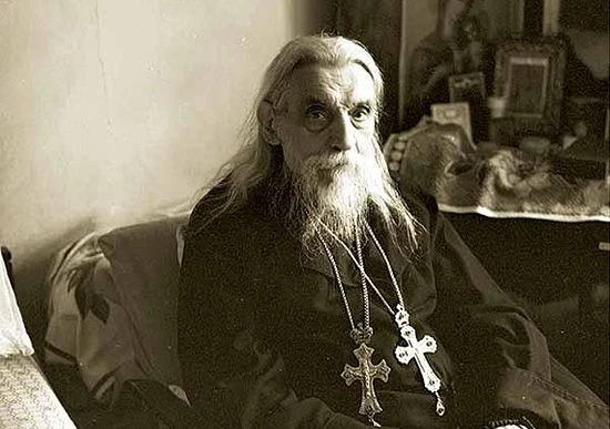 Не питайте, возлюбленные, ни к кому зла. Когда почувствуете, что гнев овладел вами, то ...