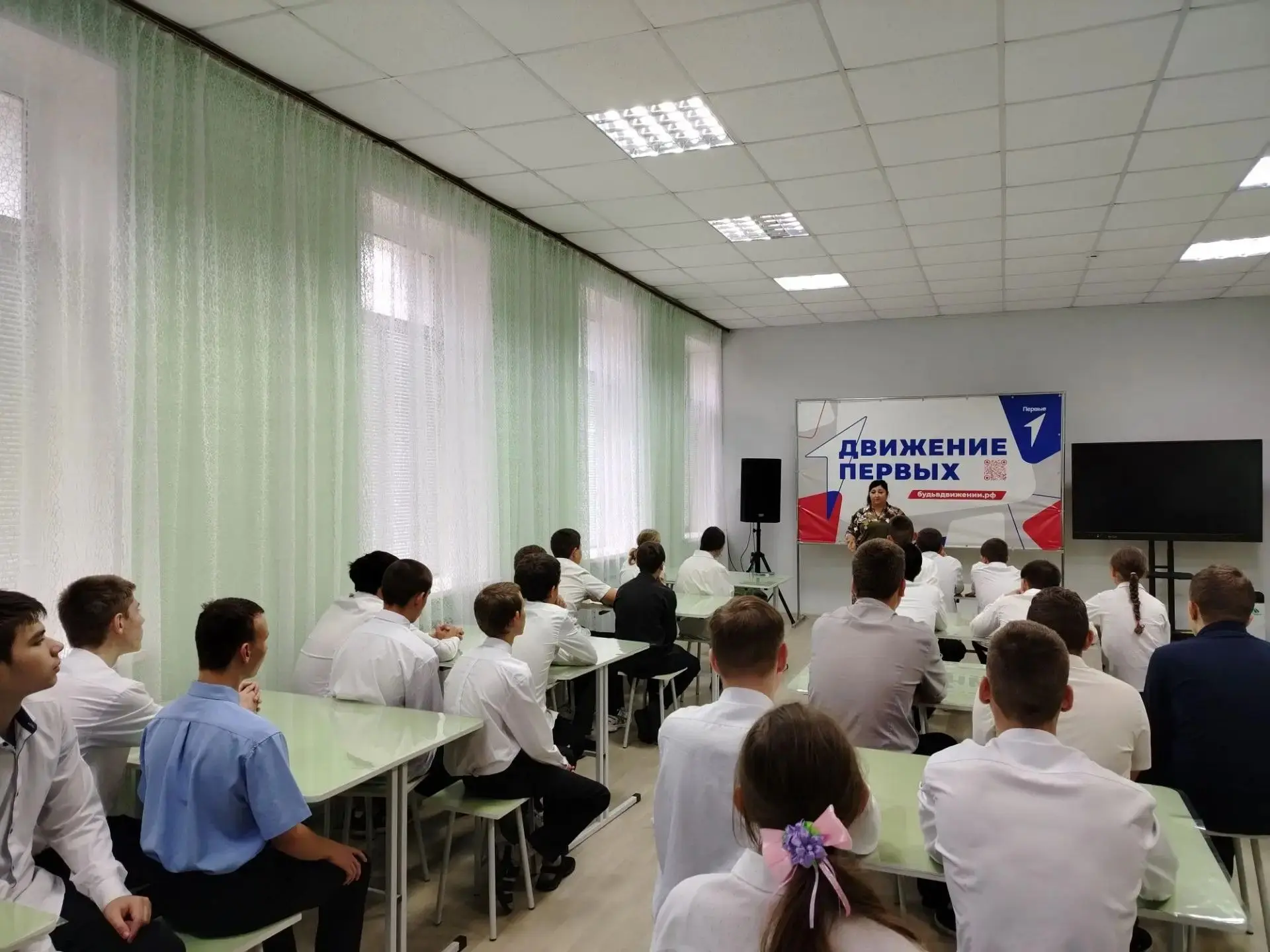Победа куётся в тылу! Вместе мы сила! 💪🇷🇺