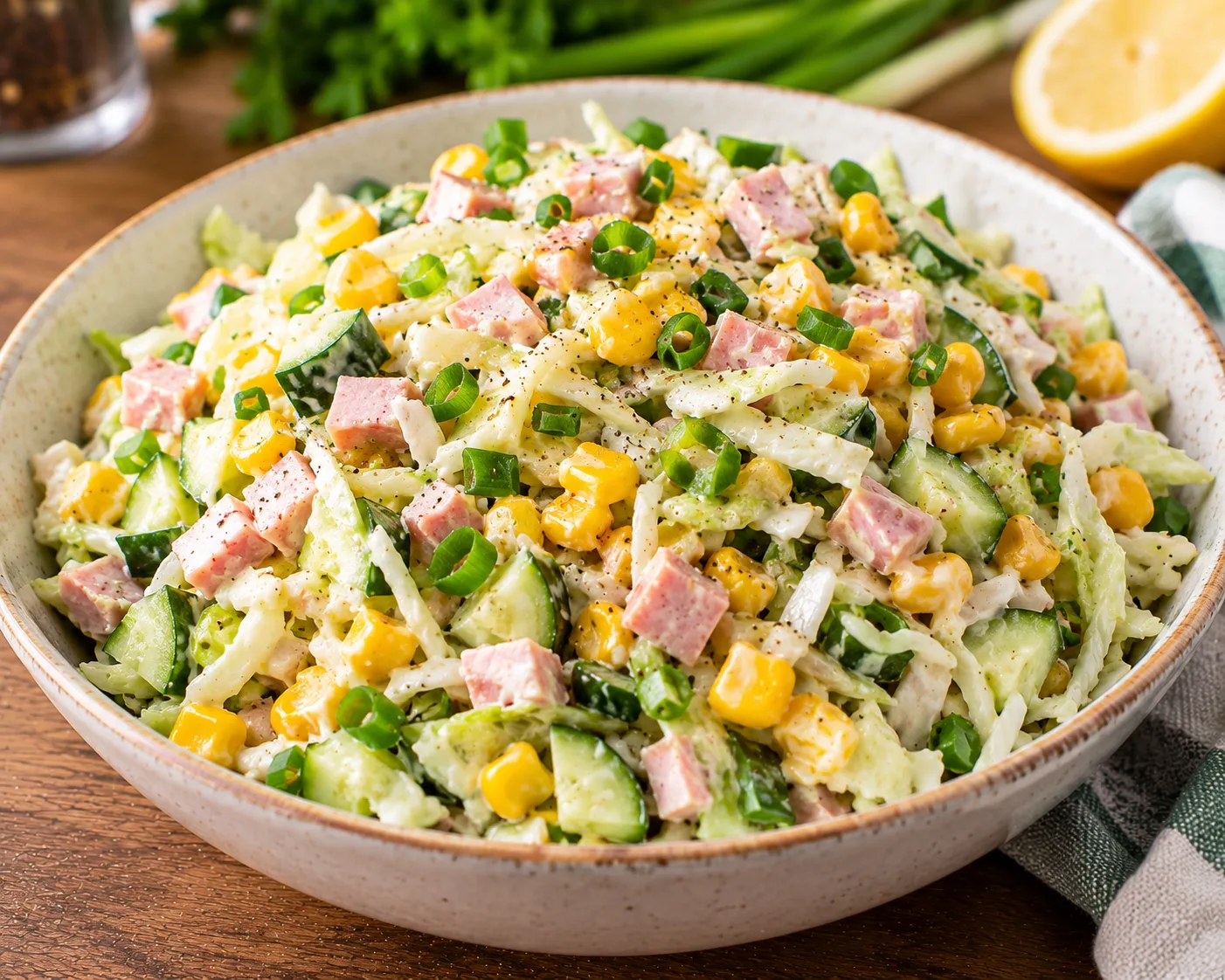🥗 САЛАТ «ВСЁ НАРЕЗАЛ И СМЕШАЛ» — ВСЕГО 15 МИНУТ! 😋