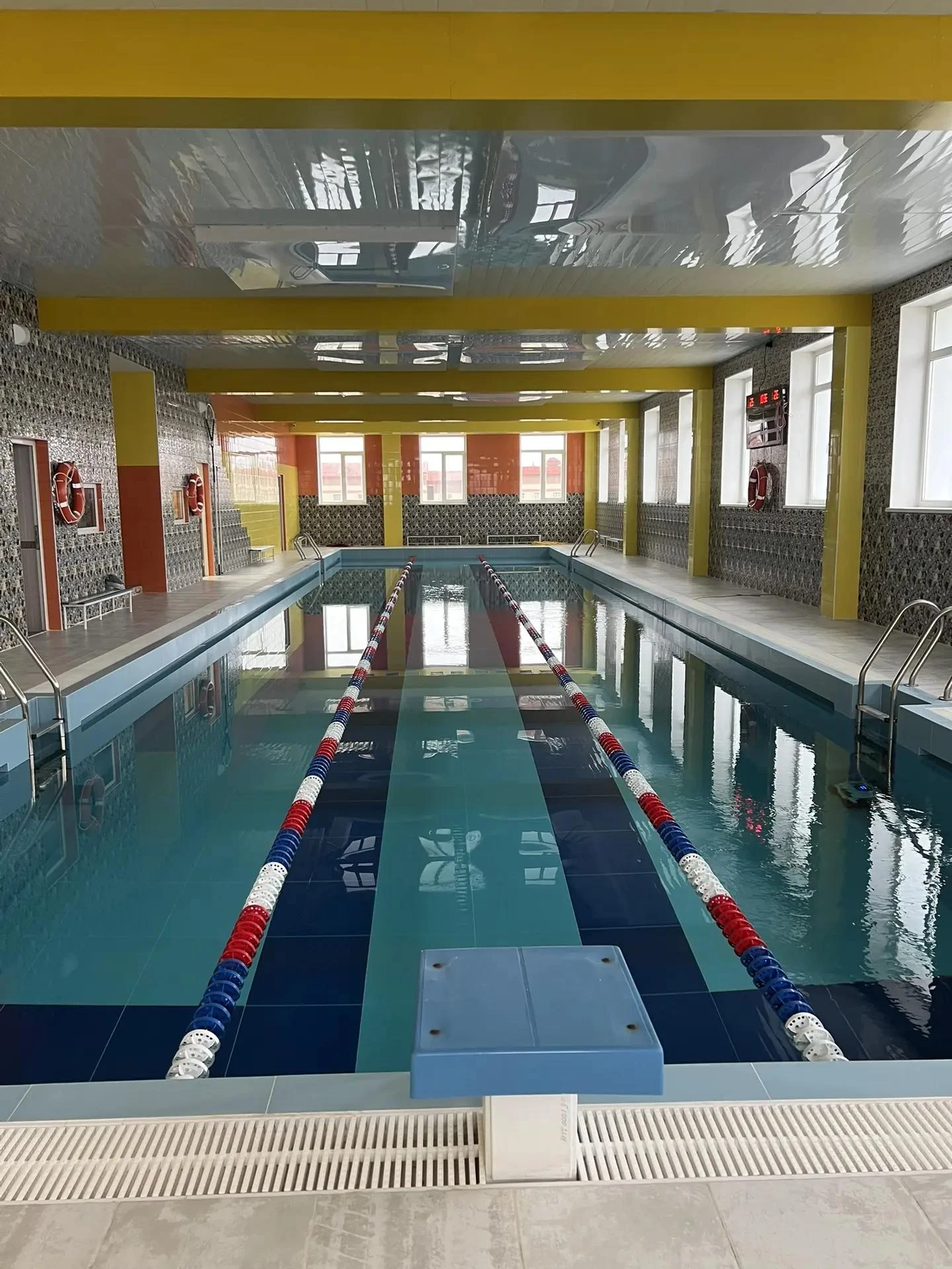 🏊‍♀️ Во Дворце детского и юношеского творчества городского округа Анадырь открылся обн...