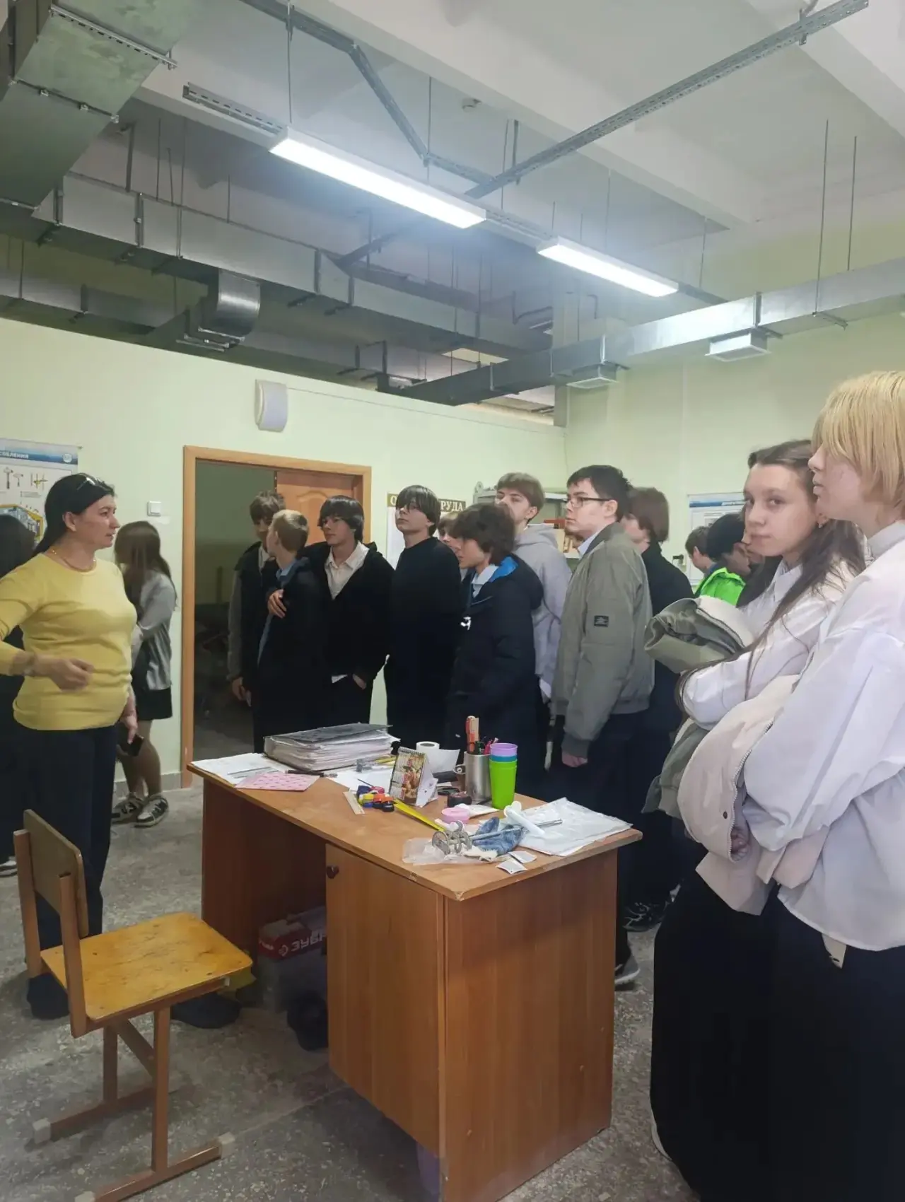 В рамках Недели профориентации учащиеся 8 «Б» класса посетили Казанский строительный ко...