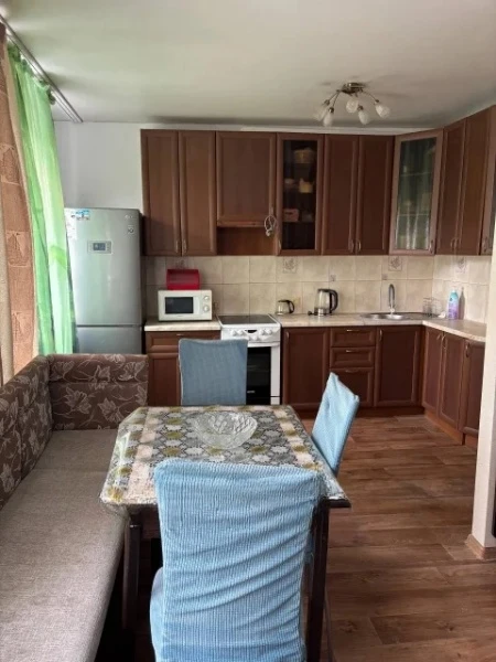 3-комн · 67.9 м² · 4/10 эт.