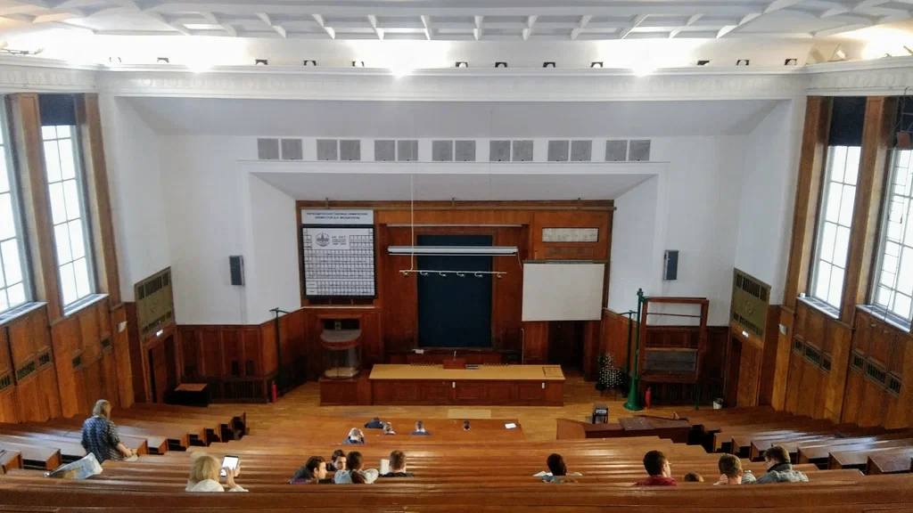 Минобрнауки предложило запретить приём отчисленных студентов в тот же вуз
