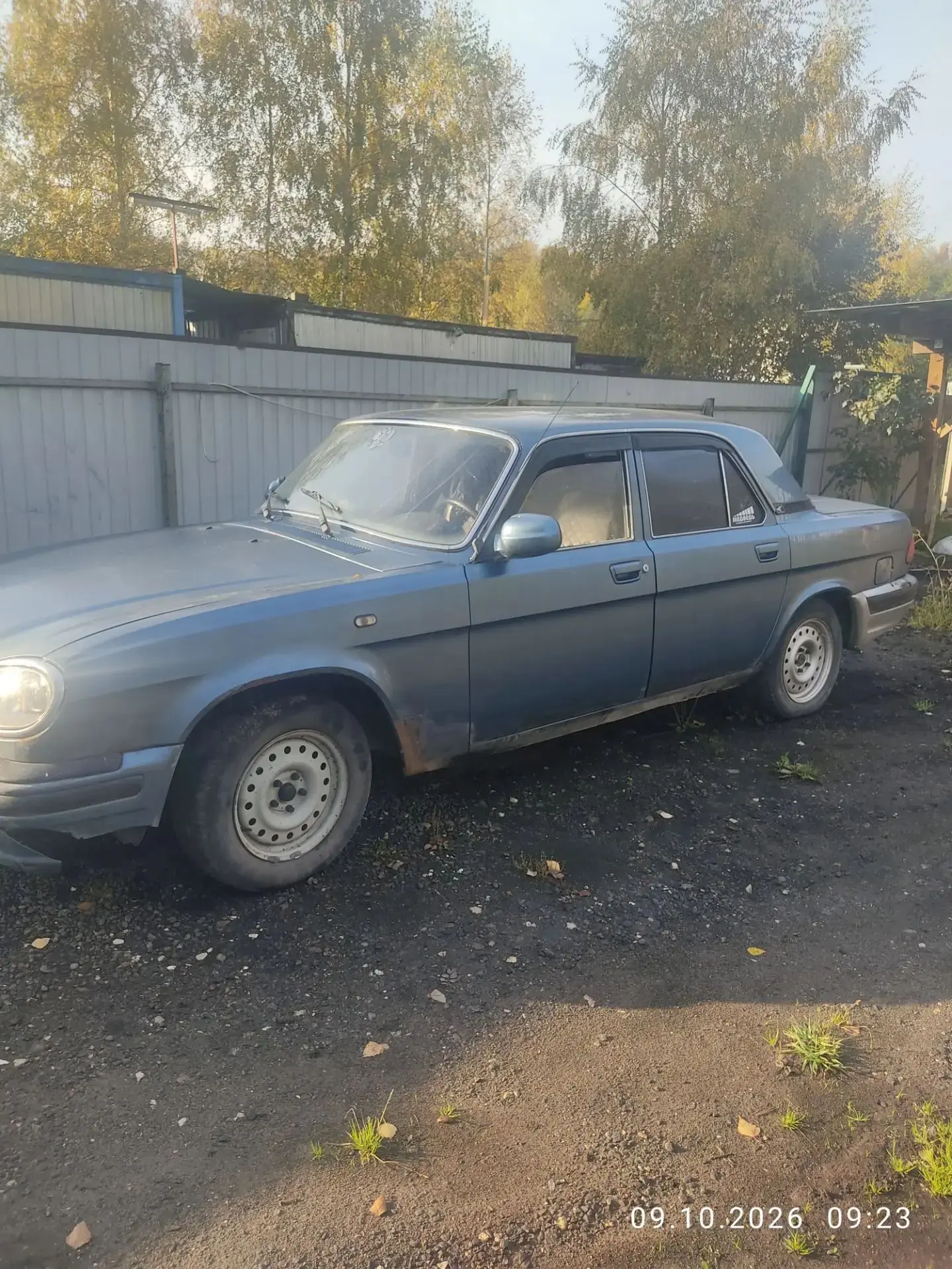 Волга 31105