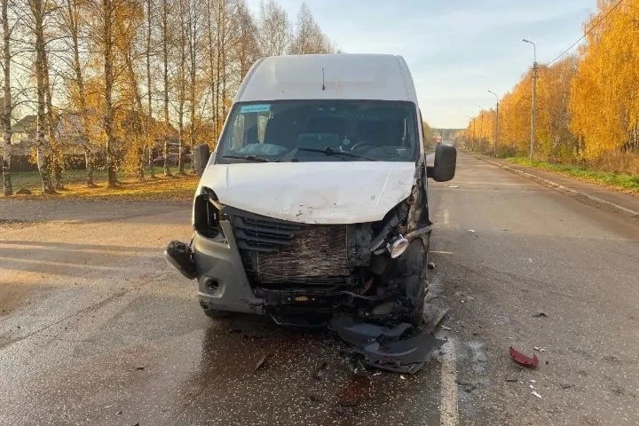 Три человека пострадали в ДТП с рейсовым автобусом