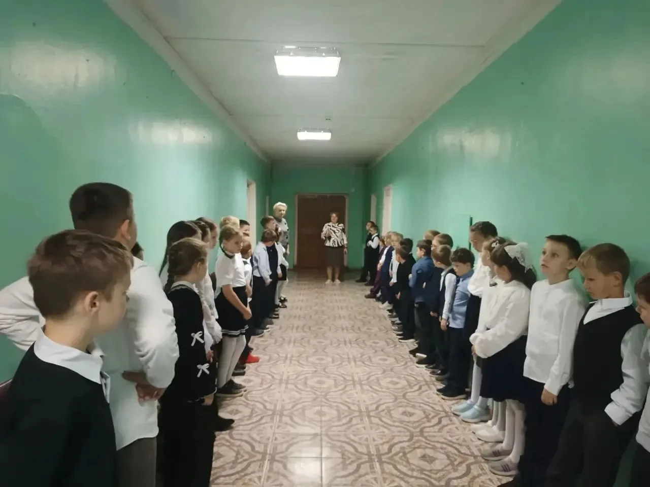 Учимся безопасности вместе: тренировка в школе!