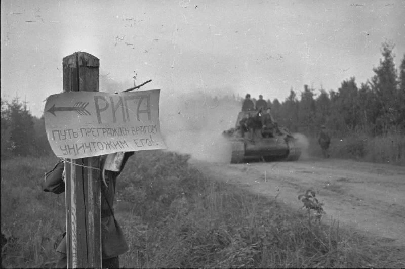 12 октября 1787 г.  - В ходе Русско-турецкой войны 1787-1791 годов русские войска под к...