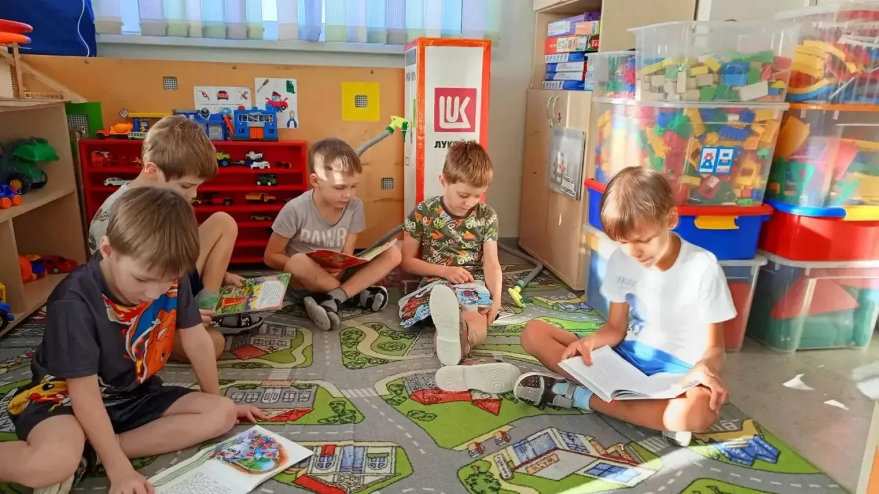 Вчера отмечали, а любовь к чтению - каждый день 📚