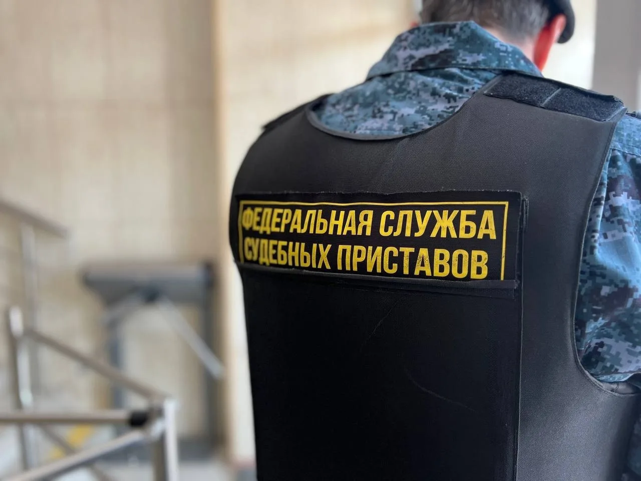Желание выехать за границу дорого обошлось астраханцу