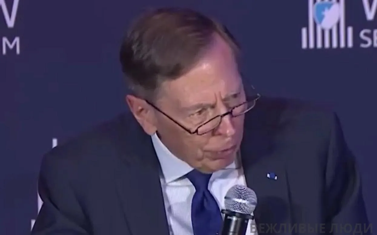 ❗ Экс-глава ЦРУ объявил о затяжной «теневой войне» с Россией. Похоже, в Вашингтоне снов...