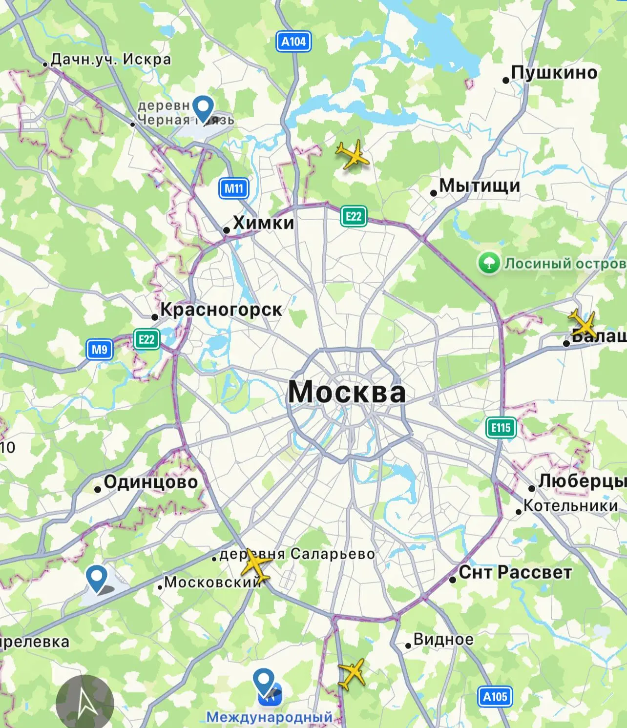 🛬 Более 280 рейсов задержаны и отменены в московских аэропортах с ночи.