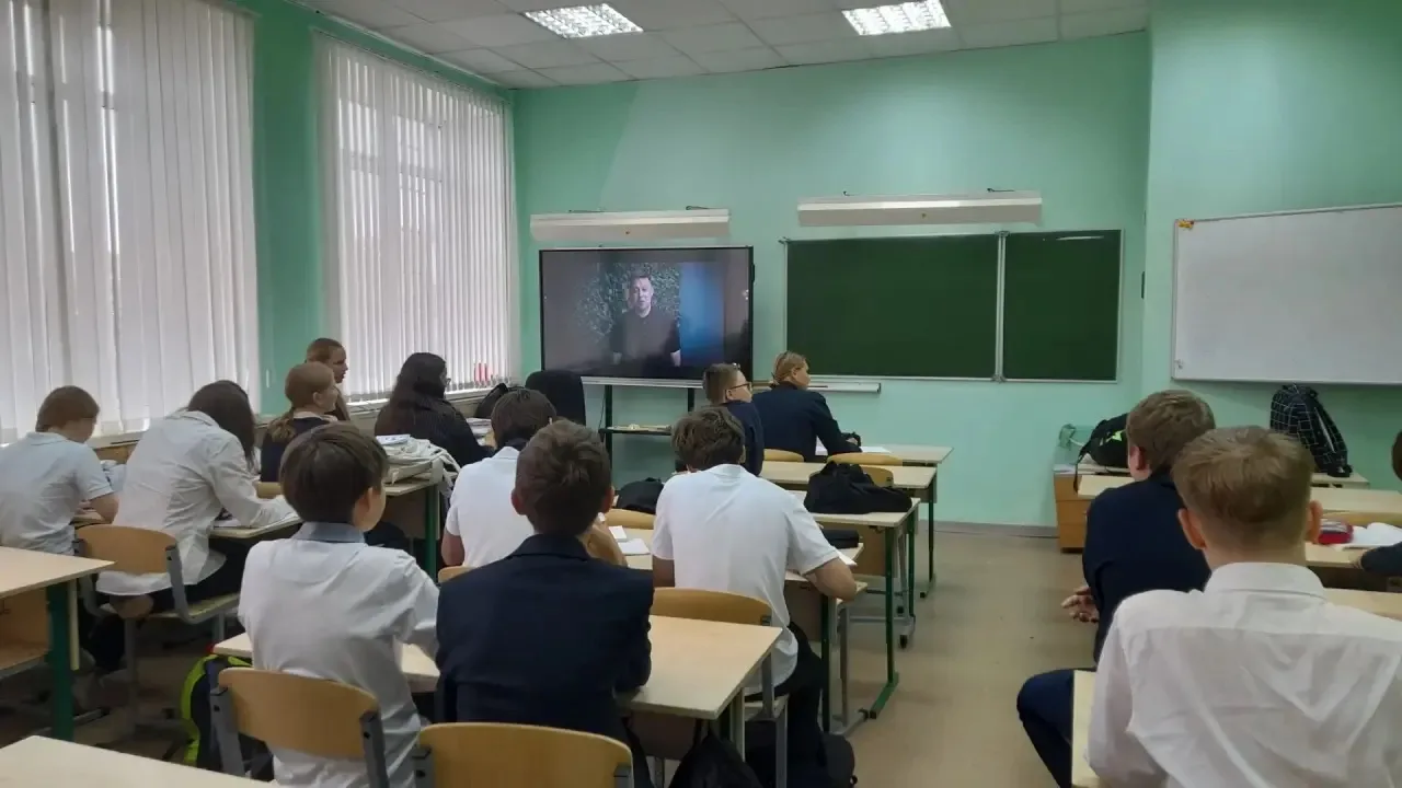 Просто о сложном: как говорить с подростками на языке безопасности наша школа принимает