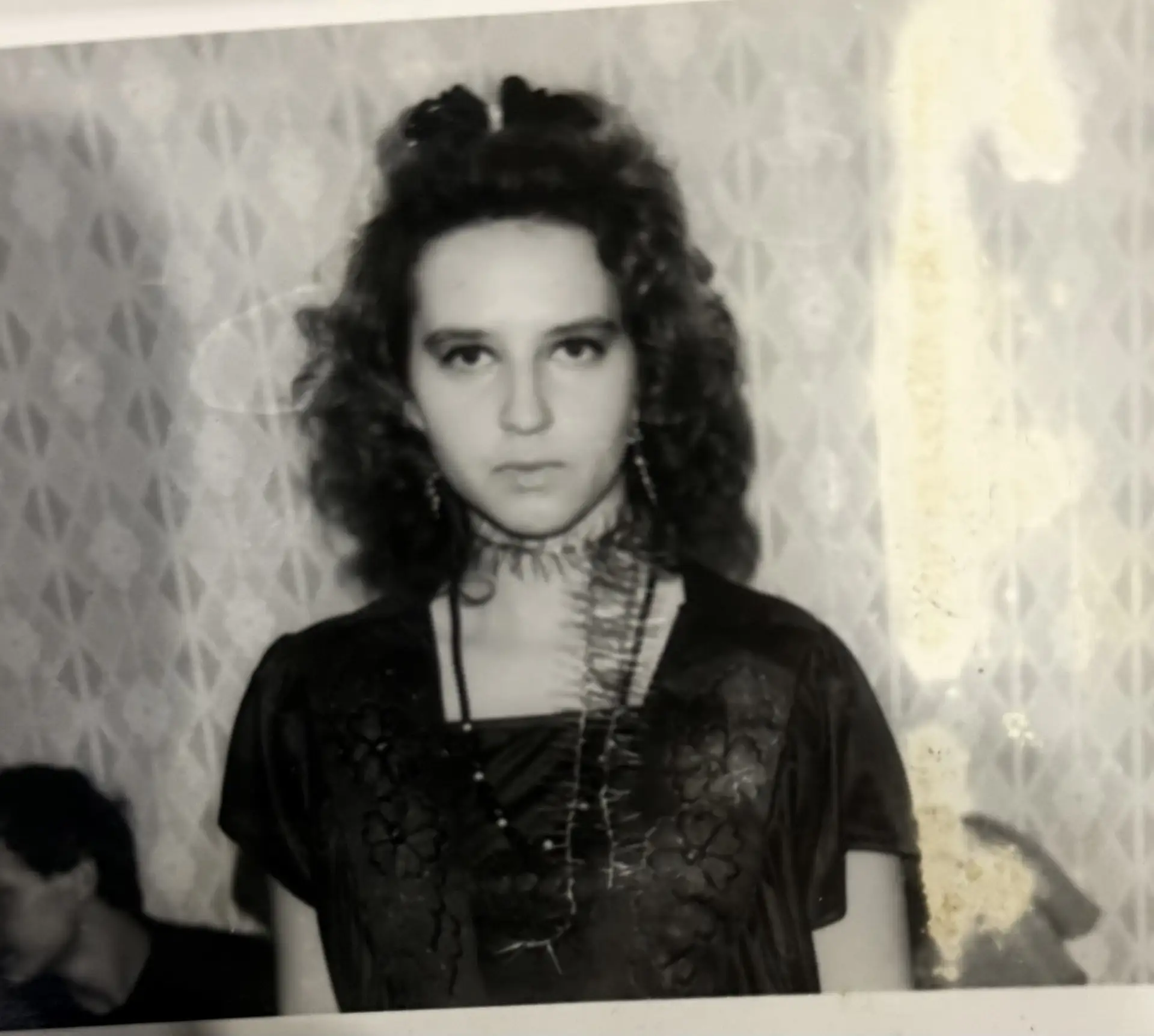 Я до сих пор помню, как в пять лет ждала, что проснусь и мама окажется рядом. Но этого ...