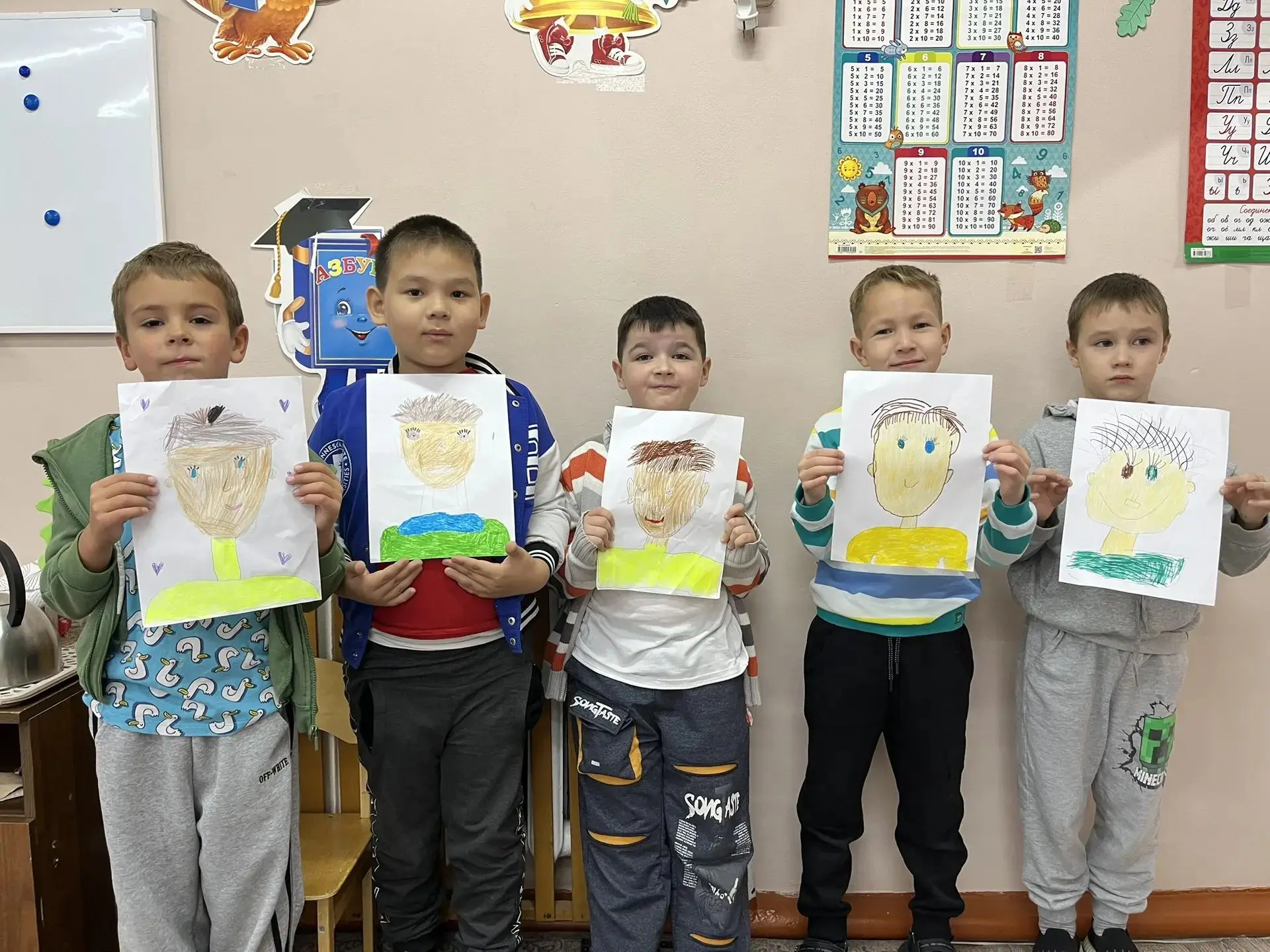 «Мой папа»: в группе «Ромашки» прошло занятие ко Дню отца❤️