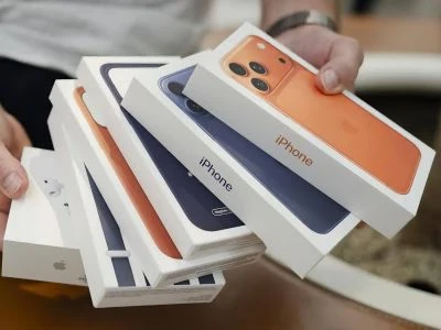 В России утвердили ставку технологического сбора на смартфон...
