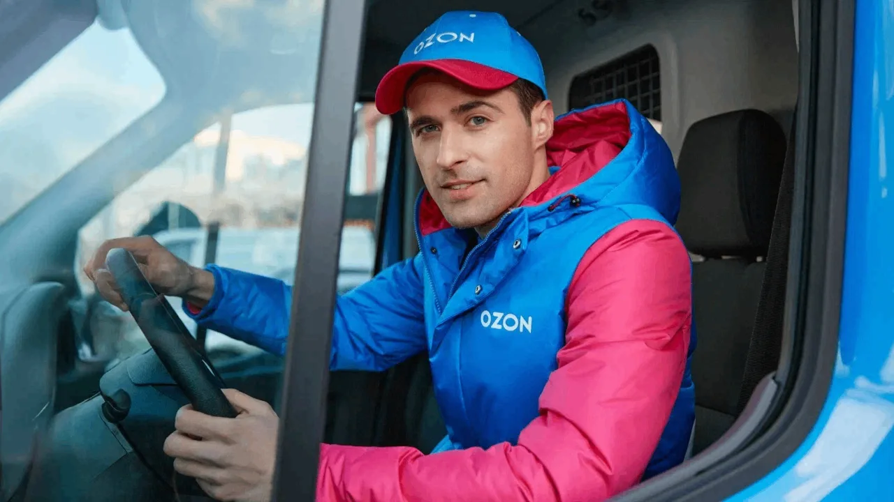 Озон ищет курьеров на личном грузовом автомобиле