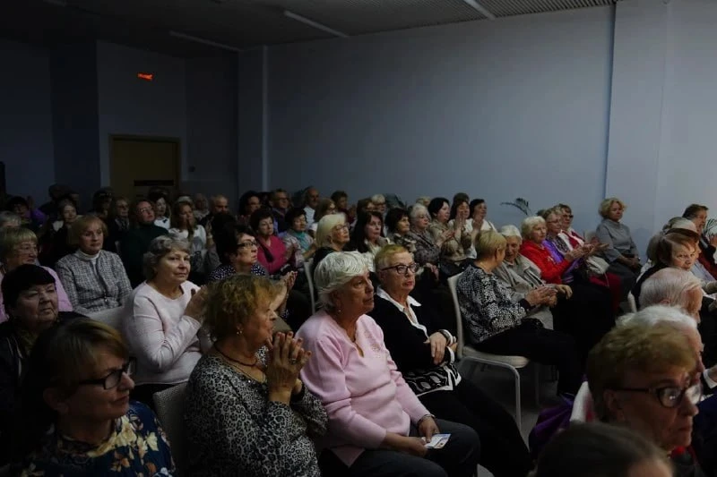 🏥 В Тропарёво-Никулино отметили День старшего поколения