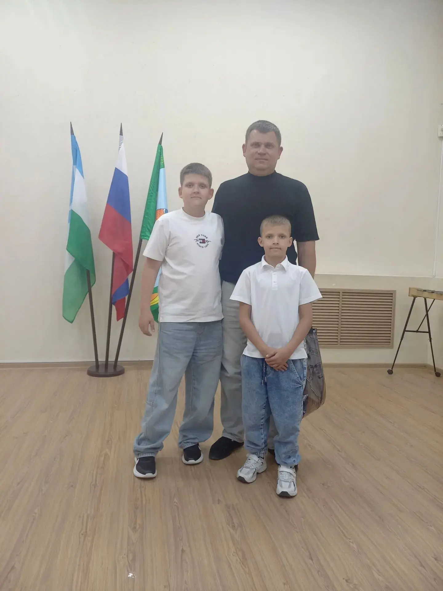 В Майском районе накануне  Дня отца чевствовали  "Самых лучших  пап".