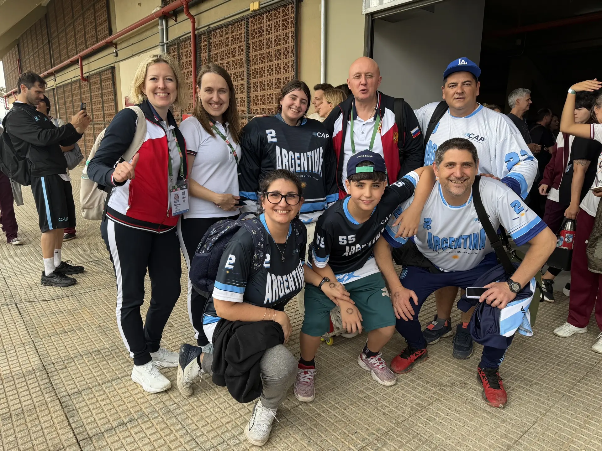 А теперь немного контента, чтобы Вы почувствовали обстановку на World Games.