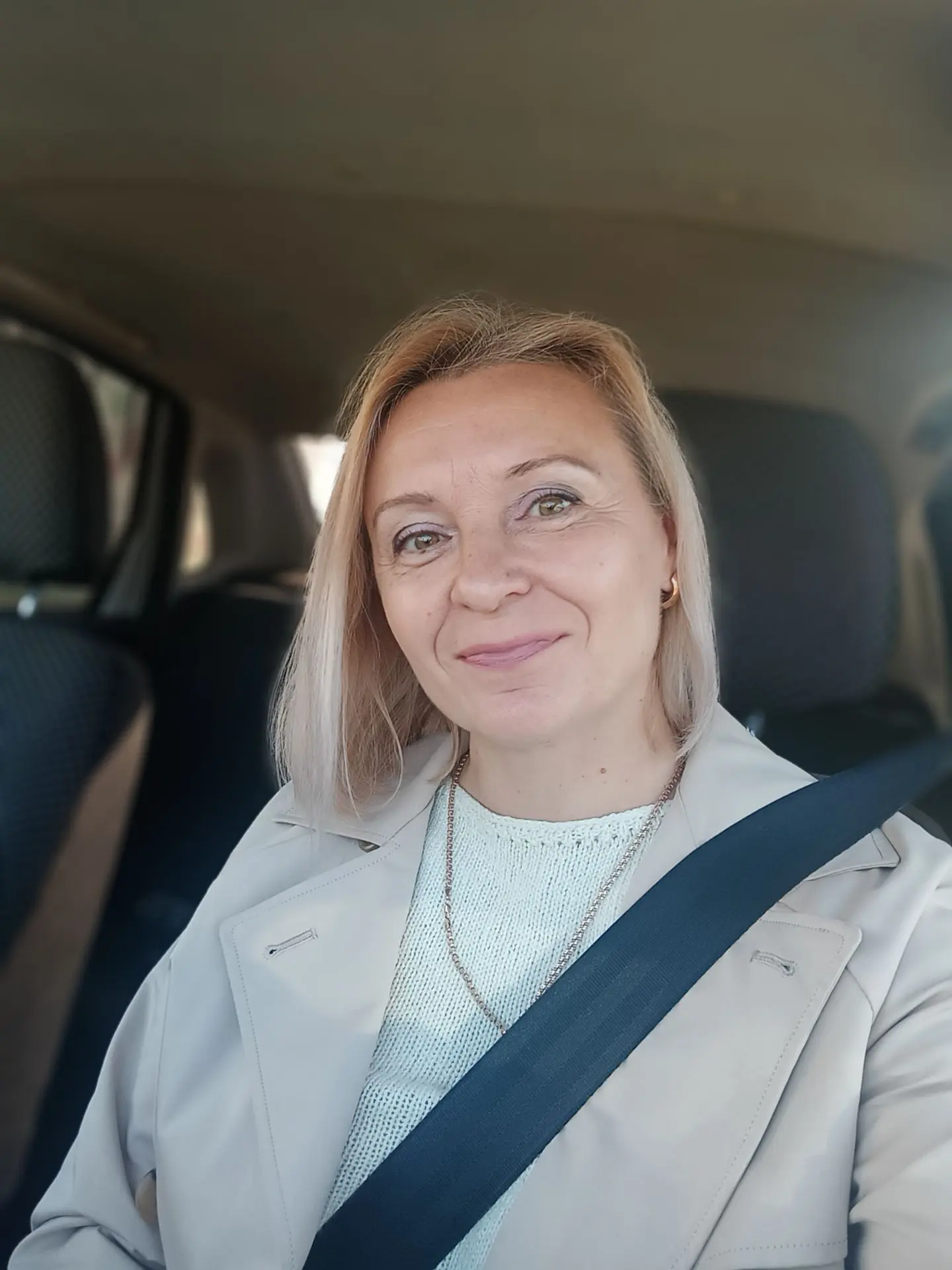 А за это лето у нас выработалась ещё одна  привычка, периодически посещать строительные...