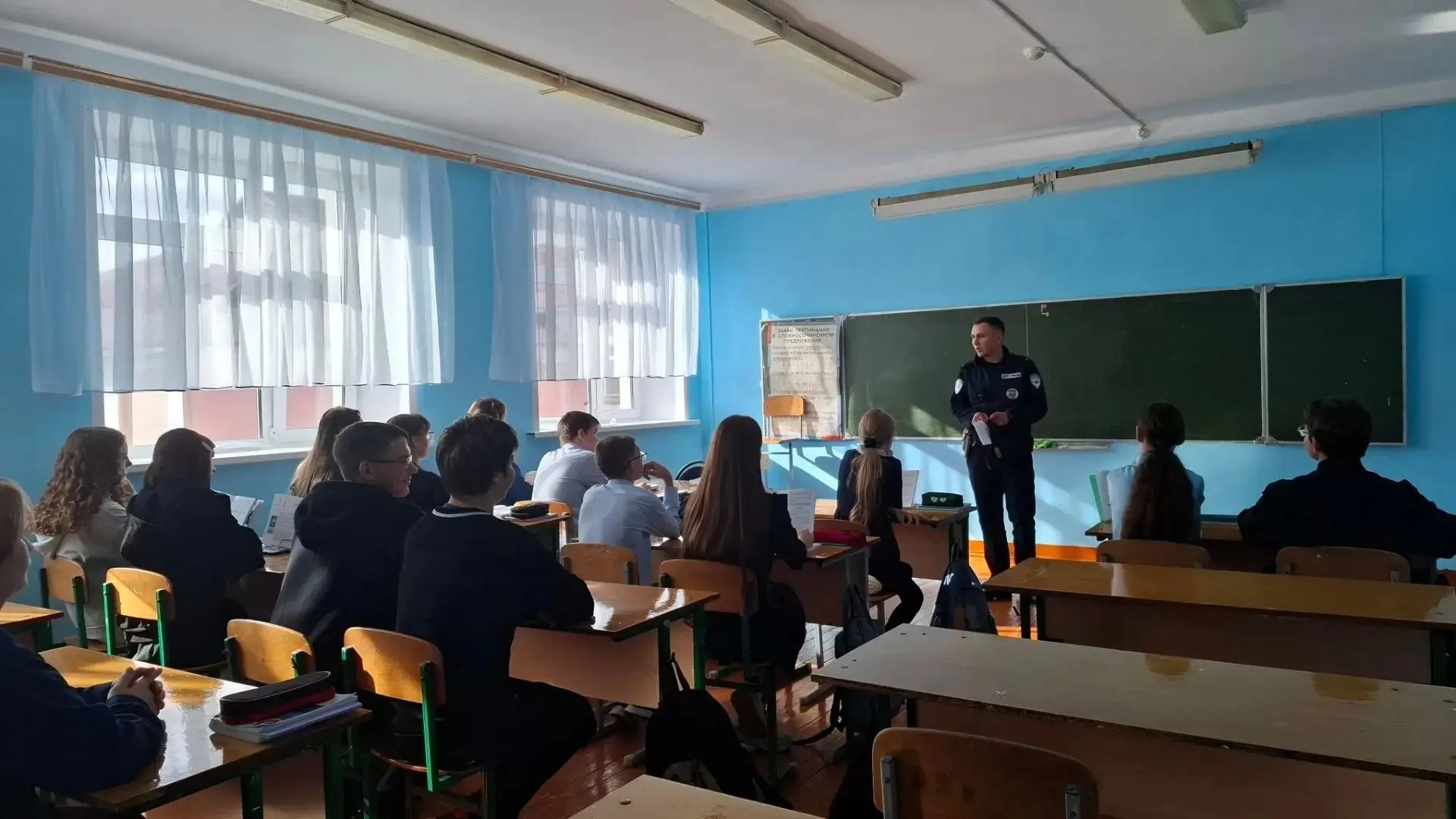 ❗️Профилактическая беседа с сотрудником Госавтоинспекции🚔