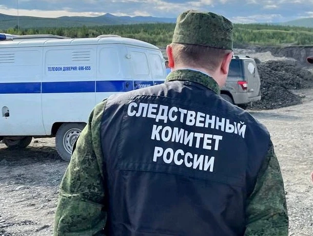 Жительница Магадана предстанет перед судом за попытку дать взятку инспектору ДПС
